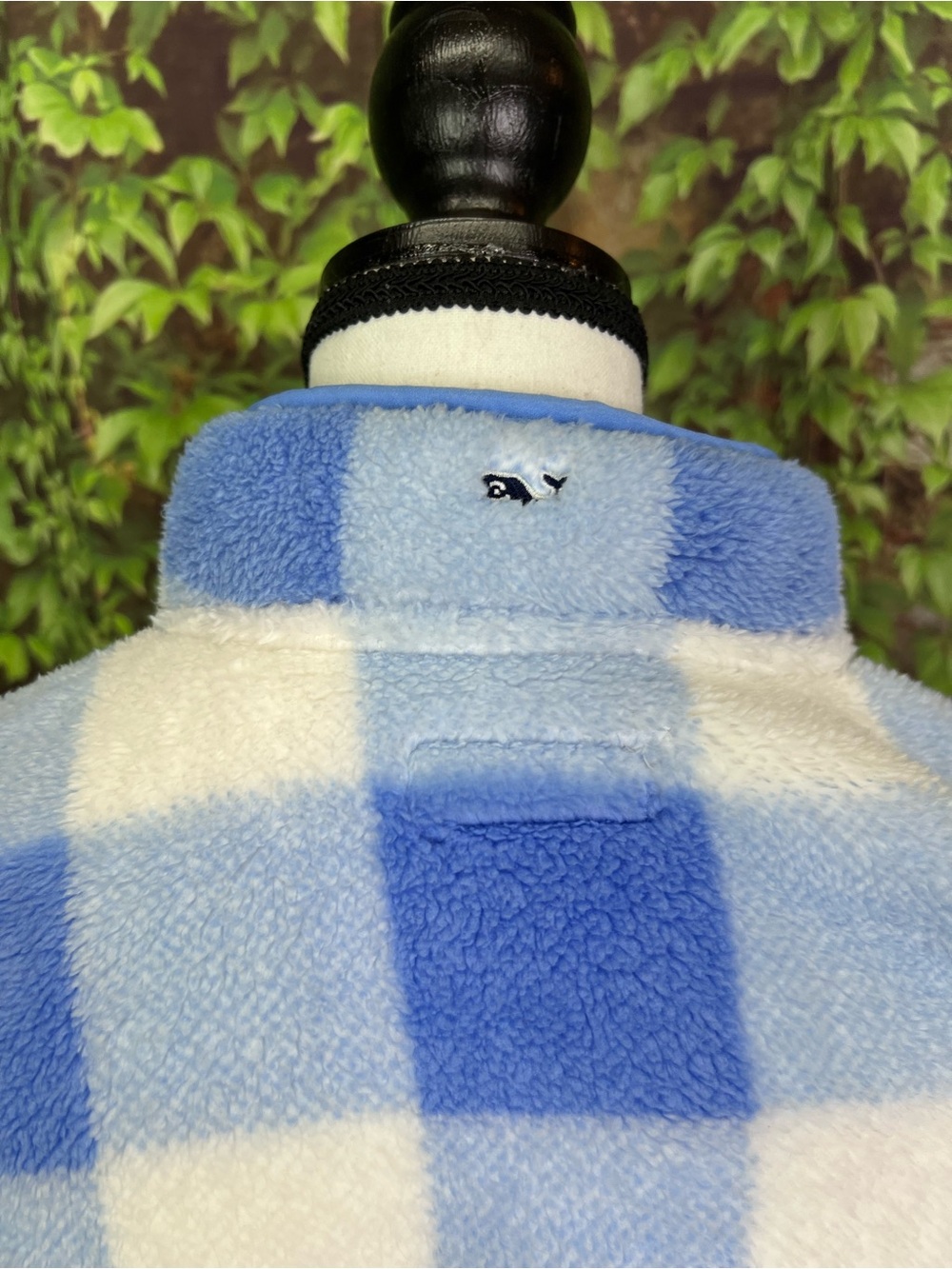 VINEYARD VINES Preppy Blue and White Plush Buffalo Check Quarterzip Pullover, S - Picture 8 of 13